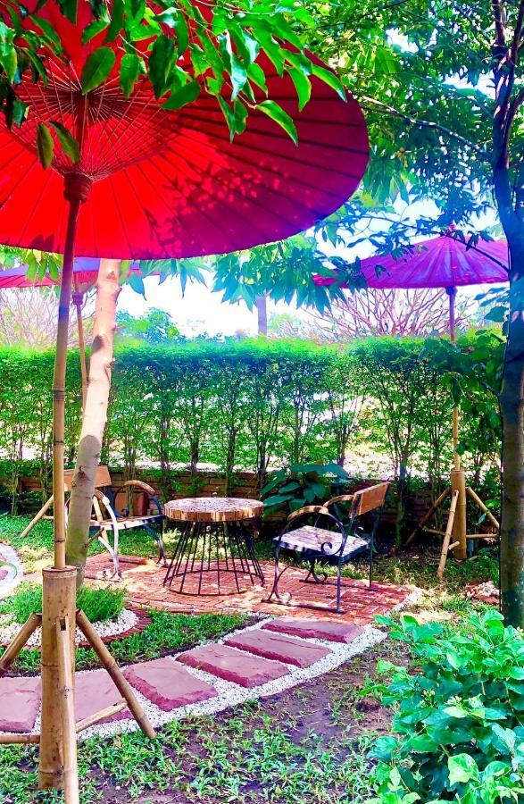Baan Lhang Wangh บ้านหลังวัง Phitsanulok Dış mekan fotoğraf